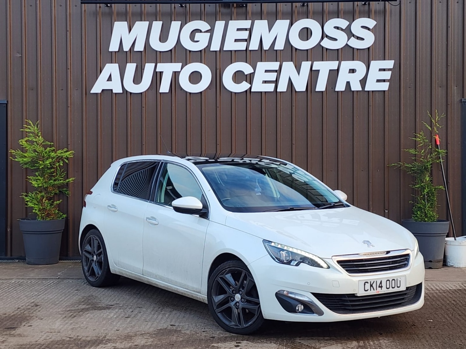 Used Peugeot 308 2014 for sale - 77065651: Photo 1