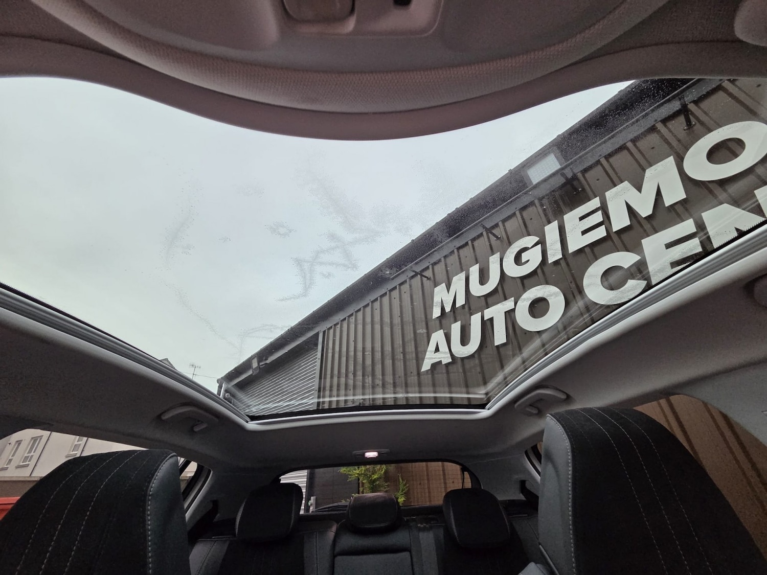 Used Peugeot 308 2014 for sale - 77065651: Photo 14