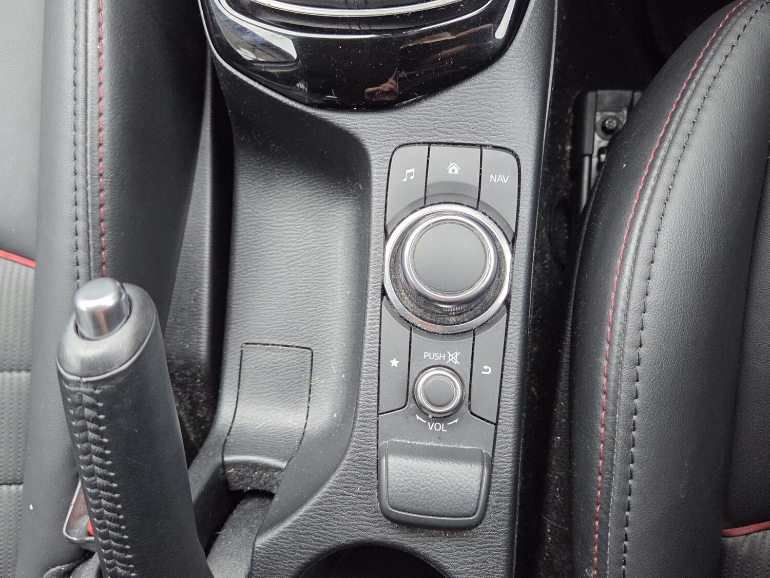 Used Mazda CX-3 2015 for sale - 77572748: Photo 15