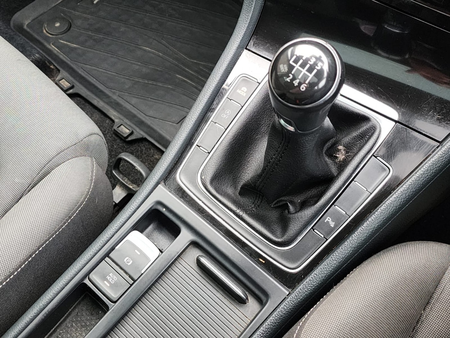 Used Volkswagen Golf 2015 for sale - 76751899: Photo 14