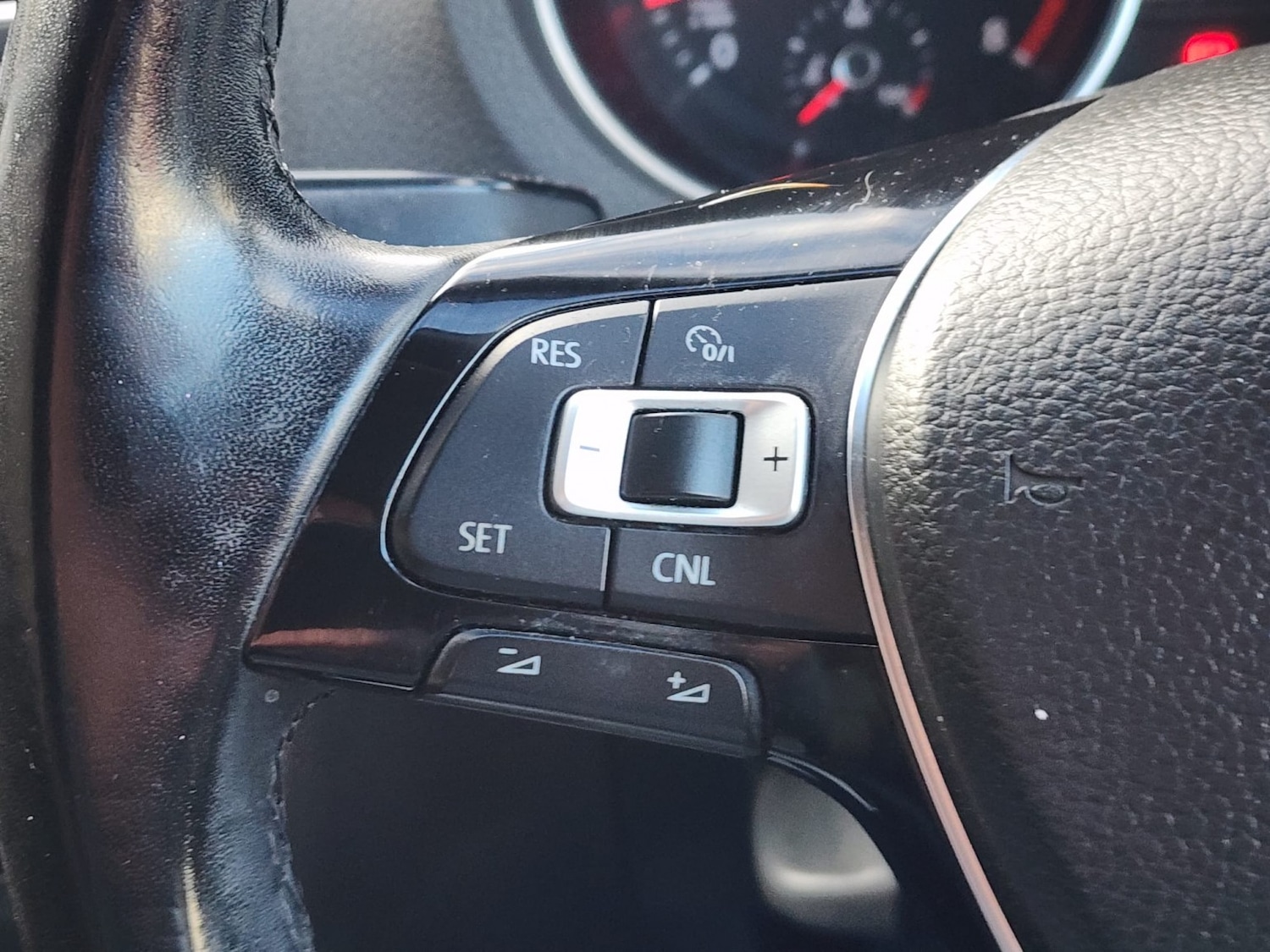 Used Volkswagen Polo 2016 for sale - 76407617: Photo 13