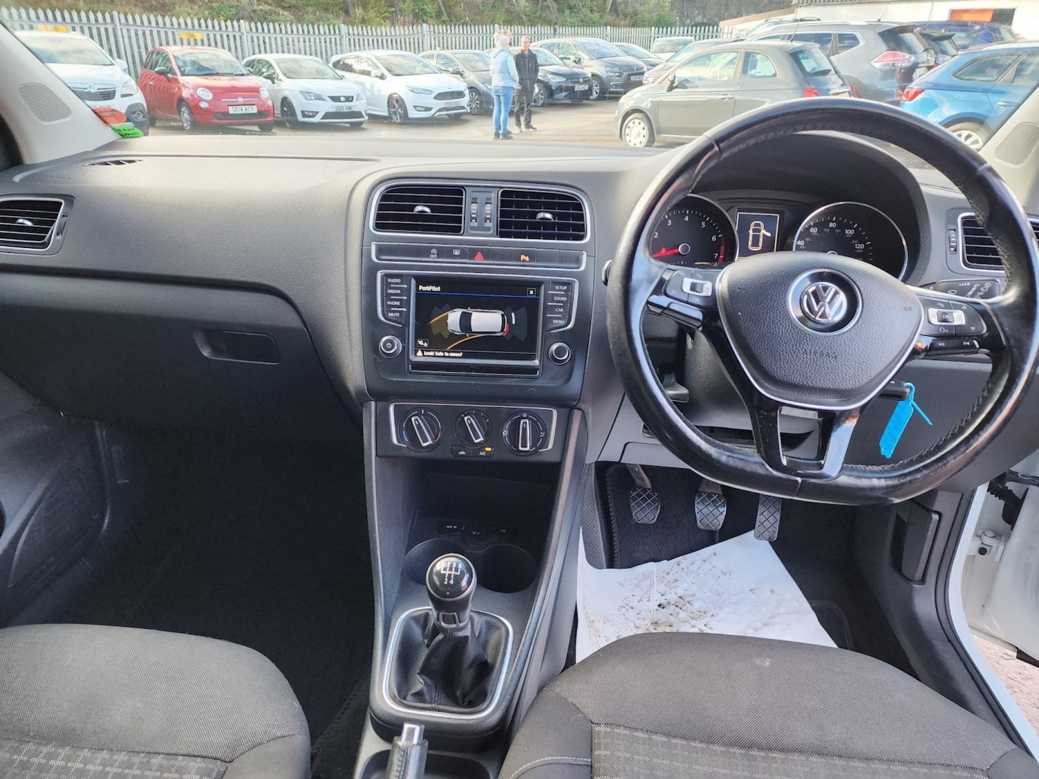 Used Volkswagen Polo 2016 for sale - 76407617: Photo 7