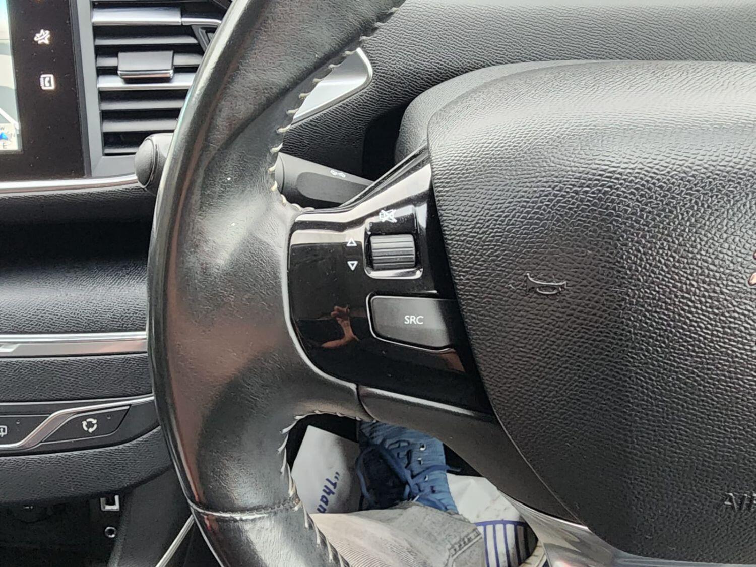 Used Peugeot 308 2014 for sale - 76794367: Photo 15