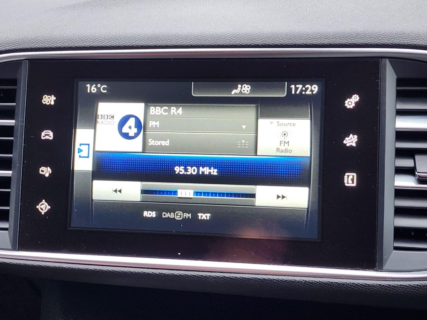 Used Peugeot 308 2014 for sale - 76794367: Photo 9