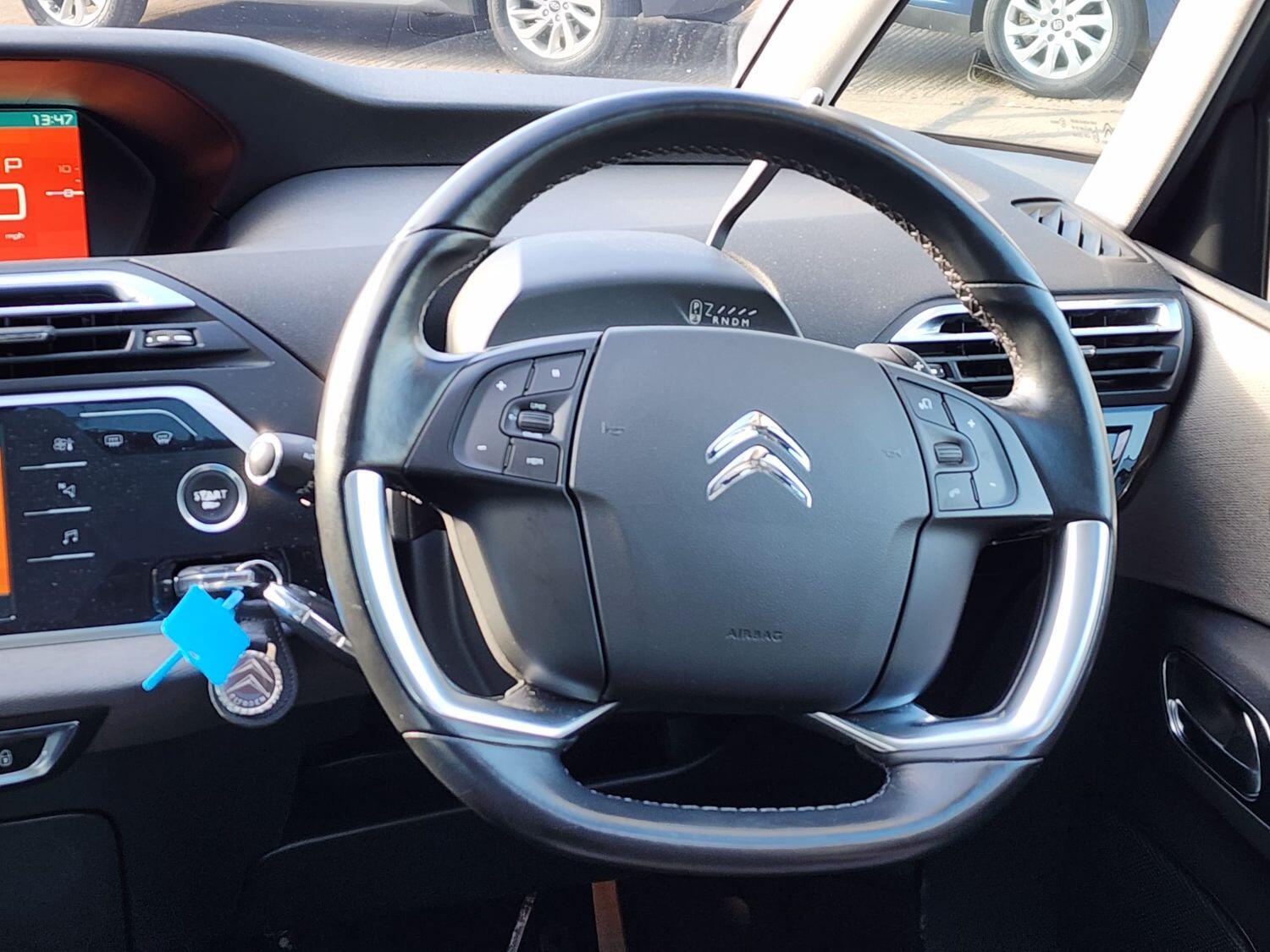 Used Citroen C4 Picasso 2017 for sale - 76305511: Photo 8