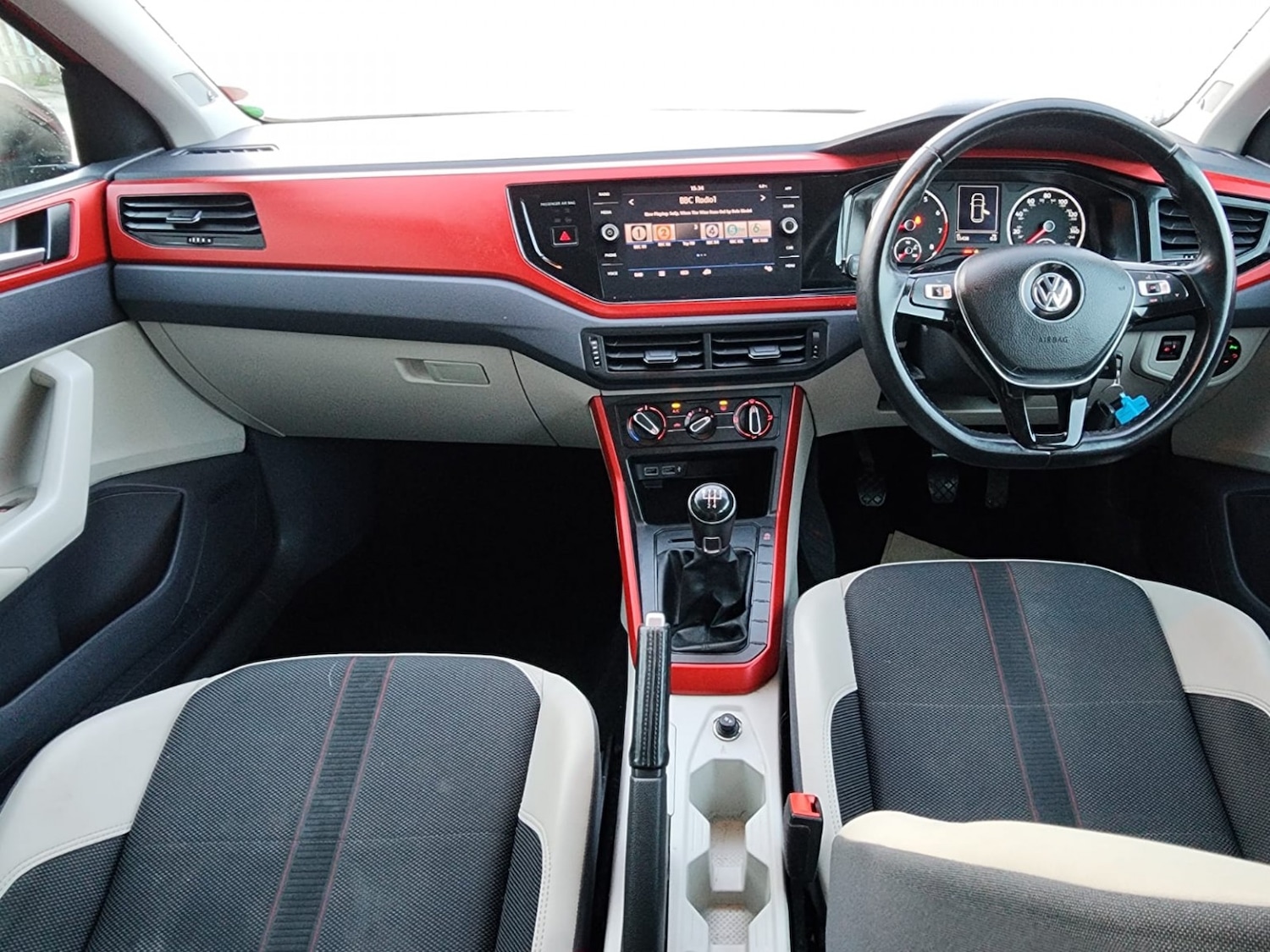 Used Volkswagen Polo 2020 for sale - 76974401: Photo 8