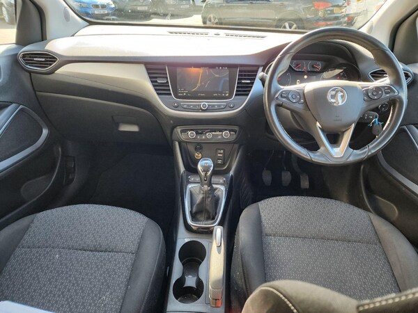 Used Vauxhall Crossland X 2017 for sale - 75686107: Photo 6