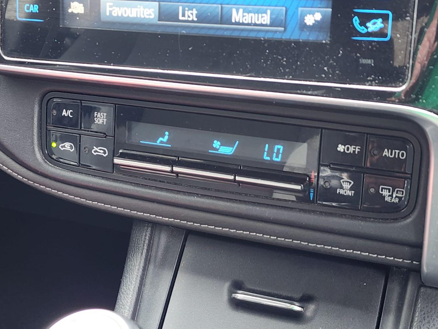 Used Toyota Auris 2017 for sale - 77464866: Photo 11