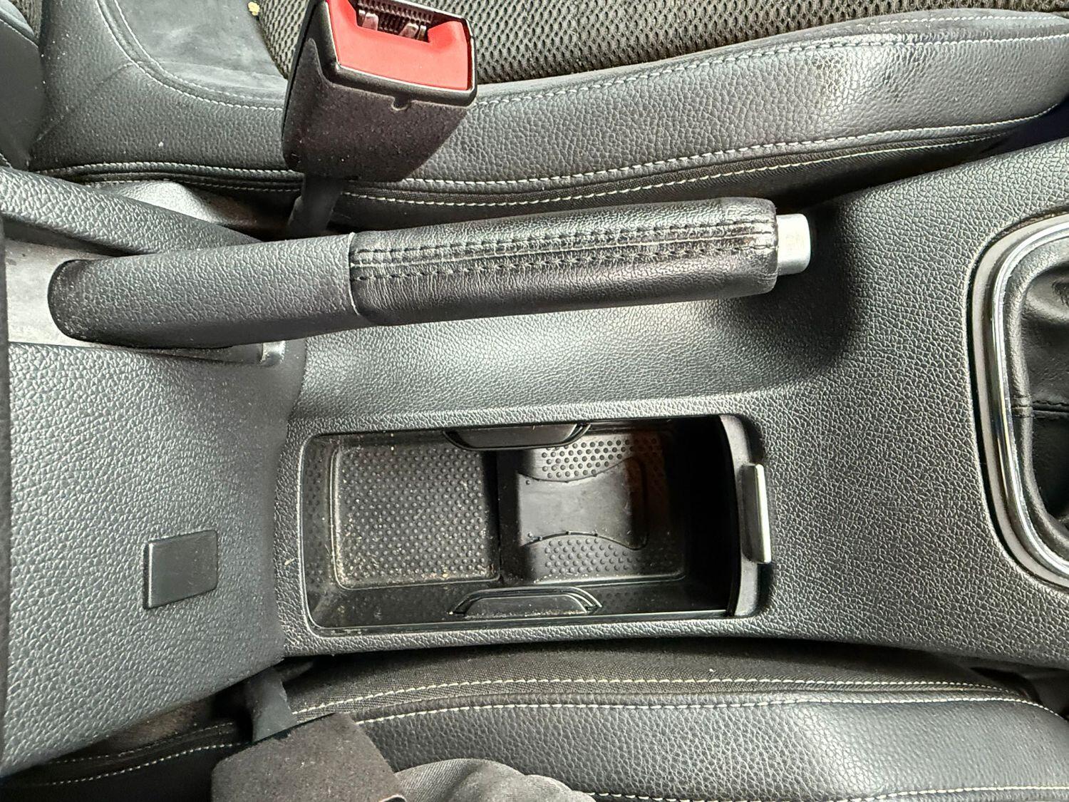 Used Volkswagen Scirocco 2016 for sale - 76174127: Photo 15