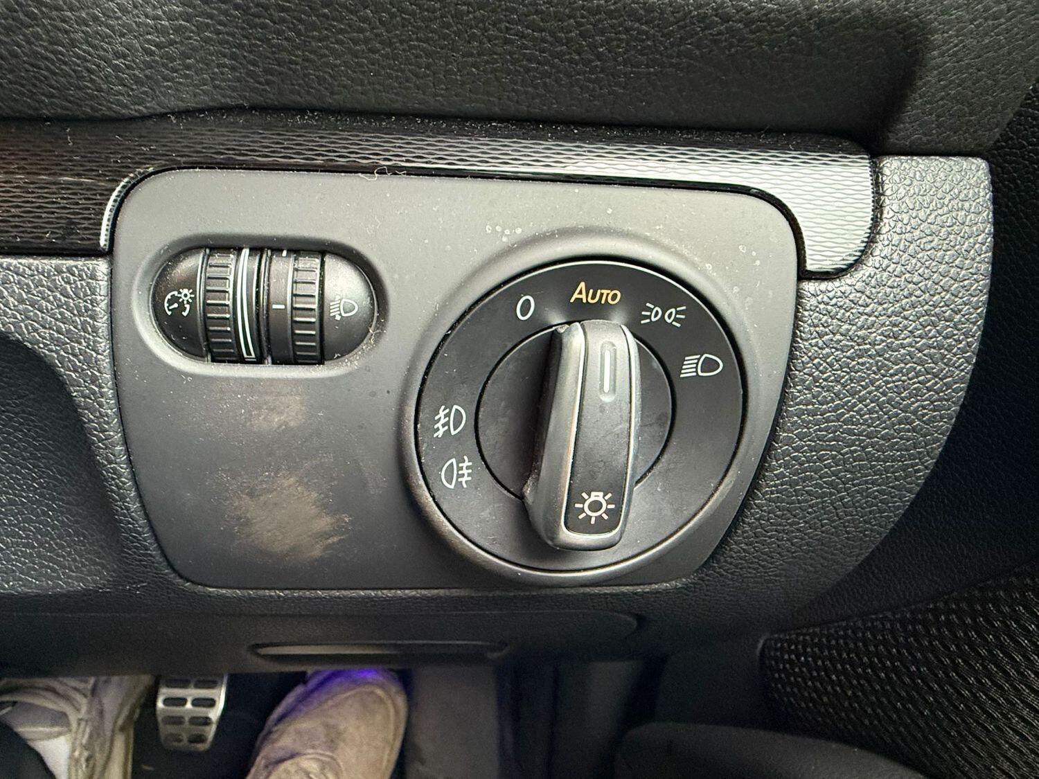 Used Volkswagen Scirocco 2016 for sale - 76174127: Photo 16