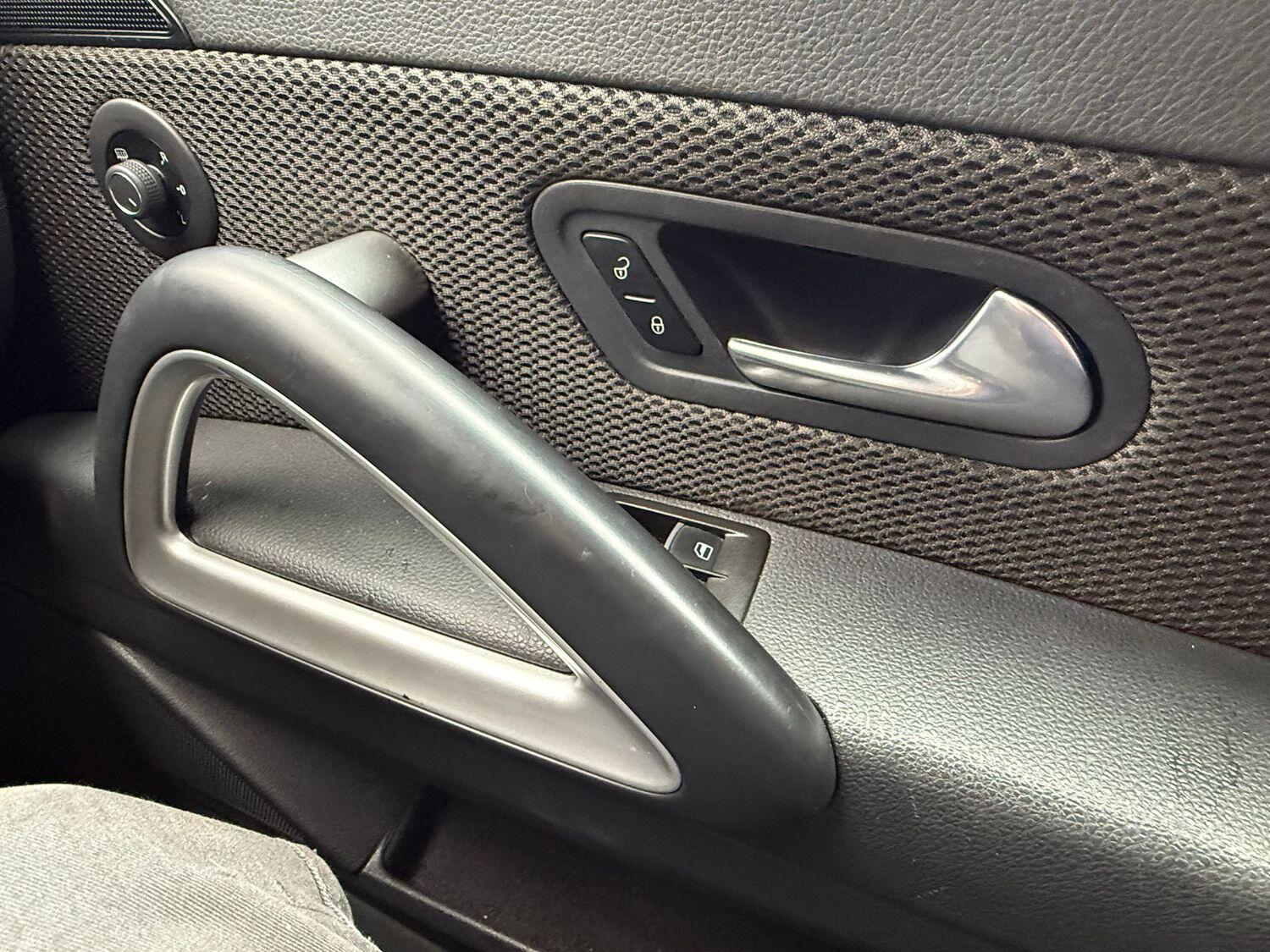 Used Volkswagen Scirocco 2016 for sale - 76174127: Photo 17