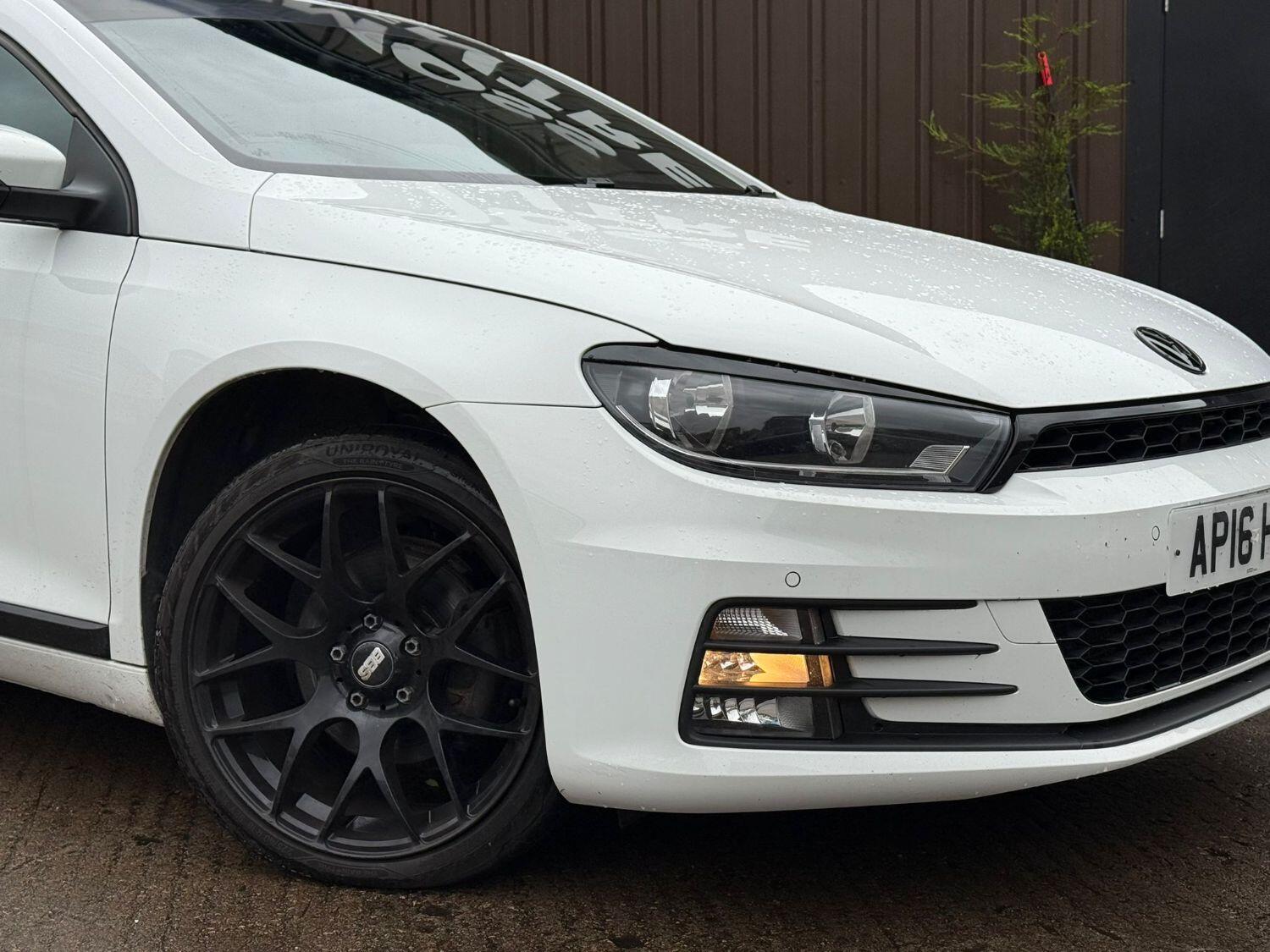 Used Volkswagen Scirocco 2016 for sale - 76174127: Photo 2