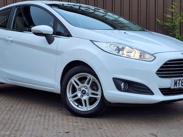 Used Ford Fiesta 2014 for sale - 75686123: Photo 2