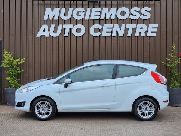 Used Ford Fiesta 2014 for sale - 75686123: Photo 4