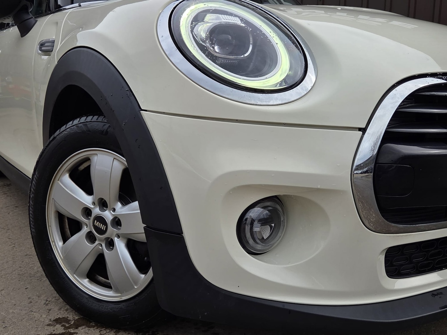 Used MINI Hatch 2020 for sale - 78084530: Photo 2