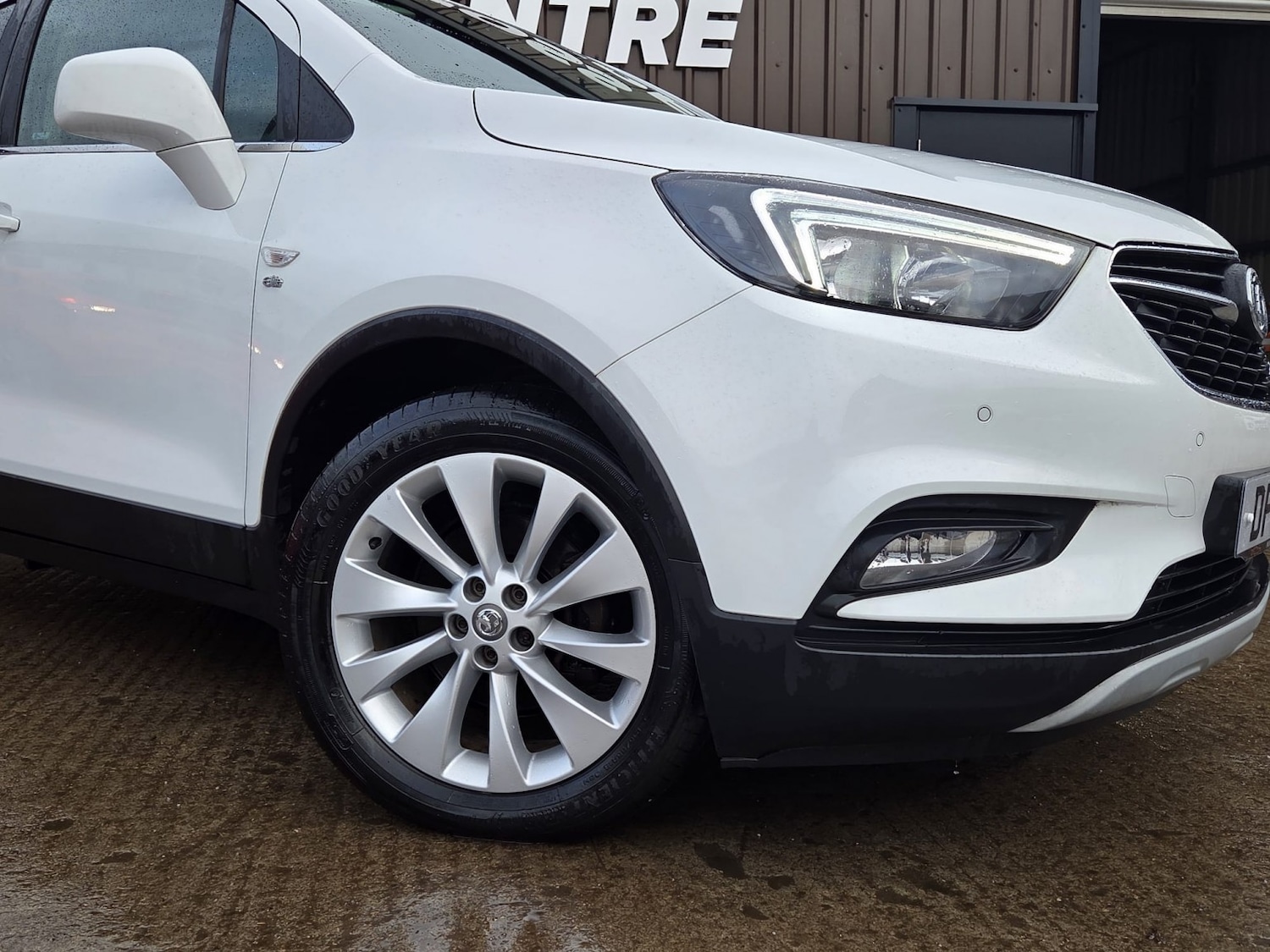 Used Vauxhall Mokka X 2018 for sale - 77303702: Photo 2
