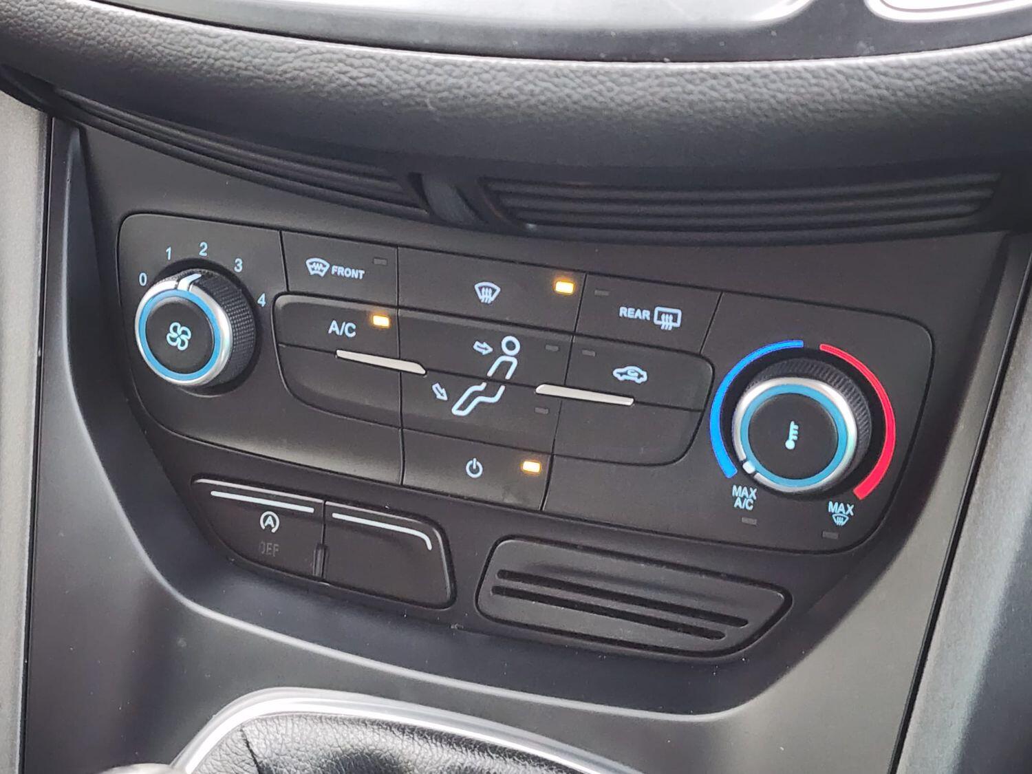 Used Ford Grand C-Max 2015 for sale - 76313979: Photo 16