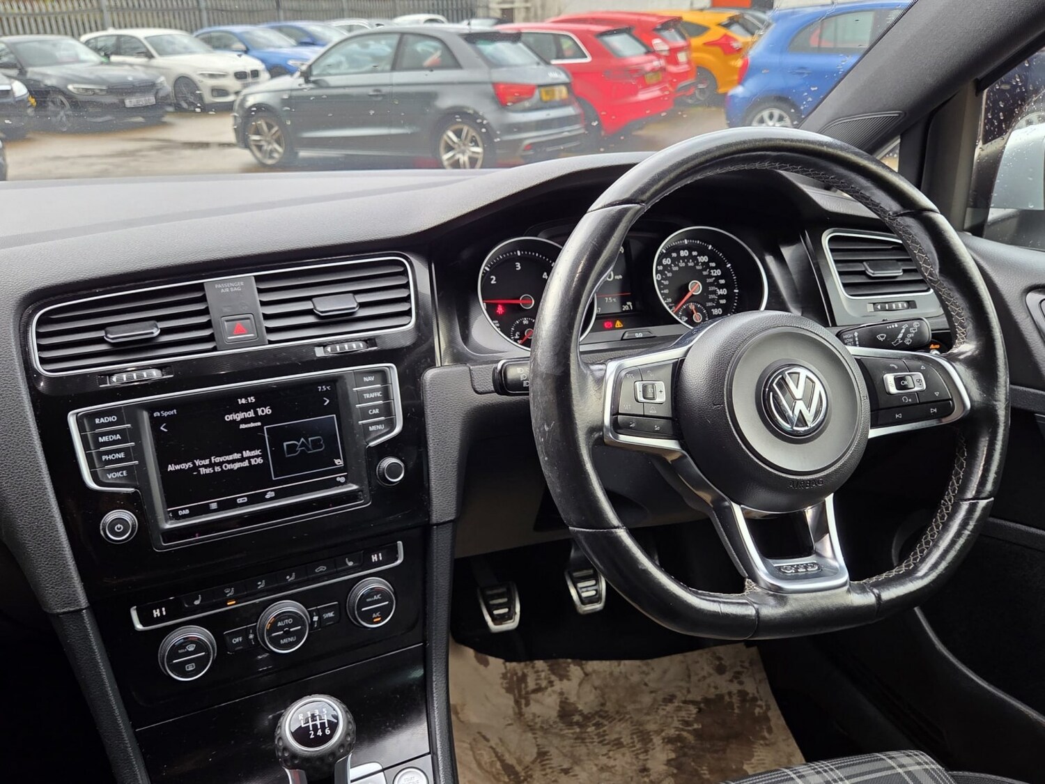 Used Volkswagen Golf 2016 for sale - 77228236: Photo 7