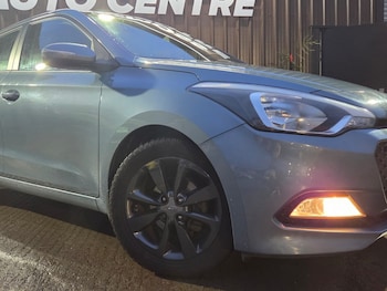 Used Hyundai i20 2015 for sale - 77189247: Photo