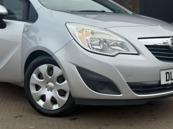 Used Vauxhall Meriva 2013 for sale - 76082657: Photo 2