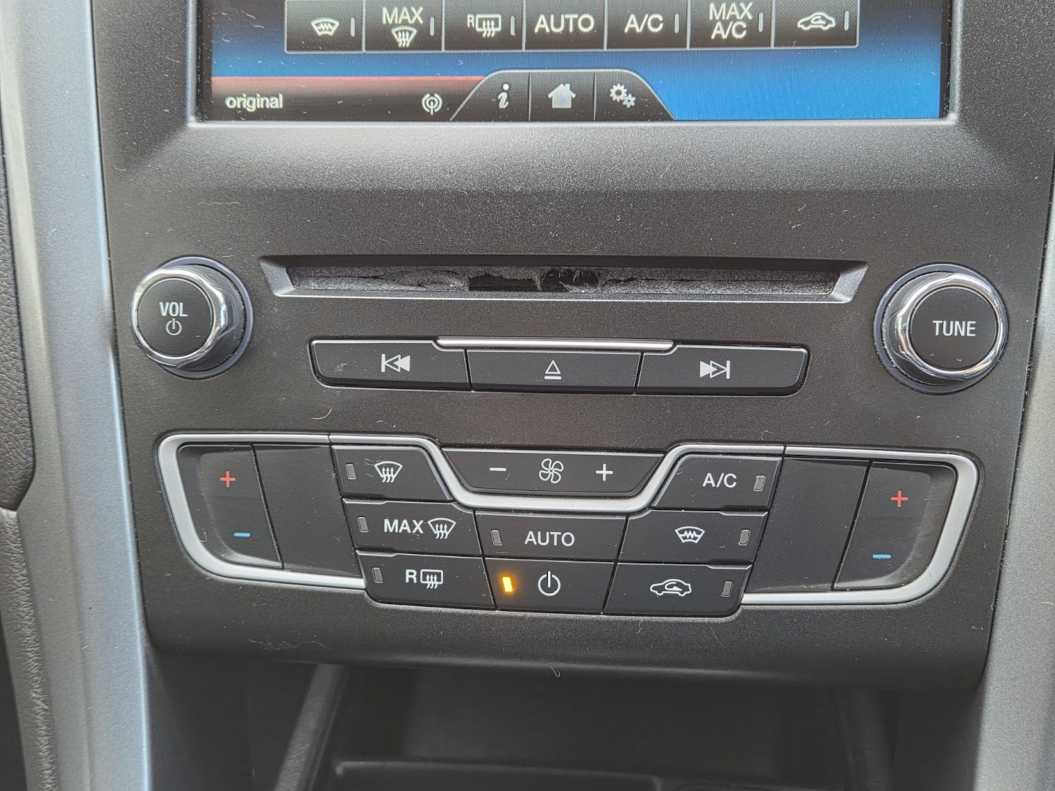 Used Ford Mondeo 2016 for sale - 77603367: Photo 15