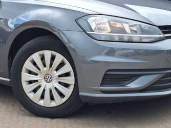 Used Volkswagen Golf 2018 for sale - 74932312: Photo