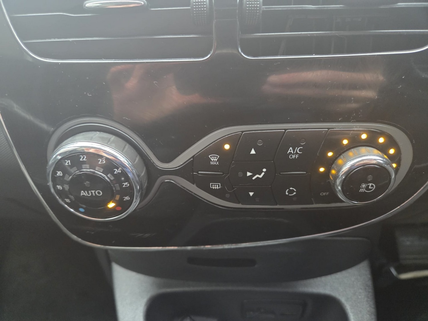 Used Renault Zoe 2019 for sale - 77228243: Photo 15