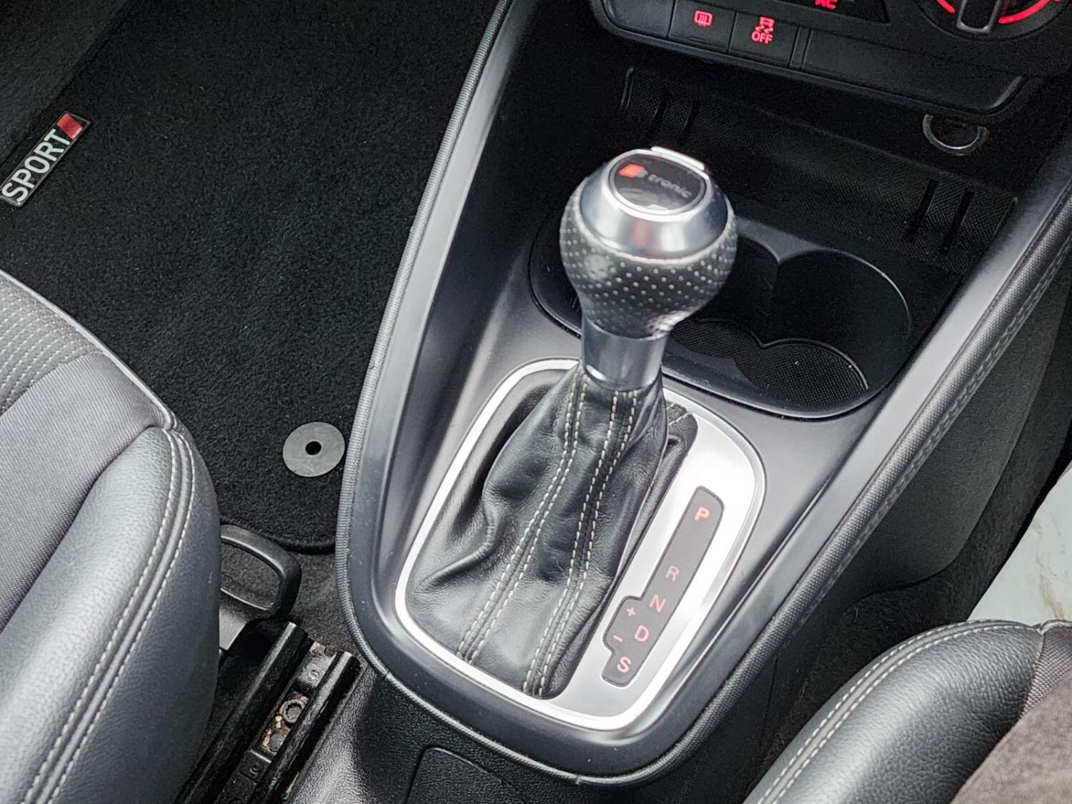 Used Audi A1 2011 for sale - 76268453: Photo 10