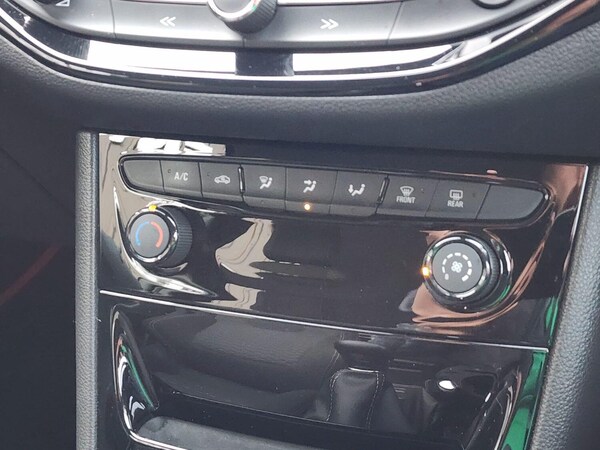 Used Vauxhall Astra 2018 for sale - 76314035: Photo 14