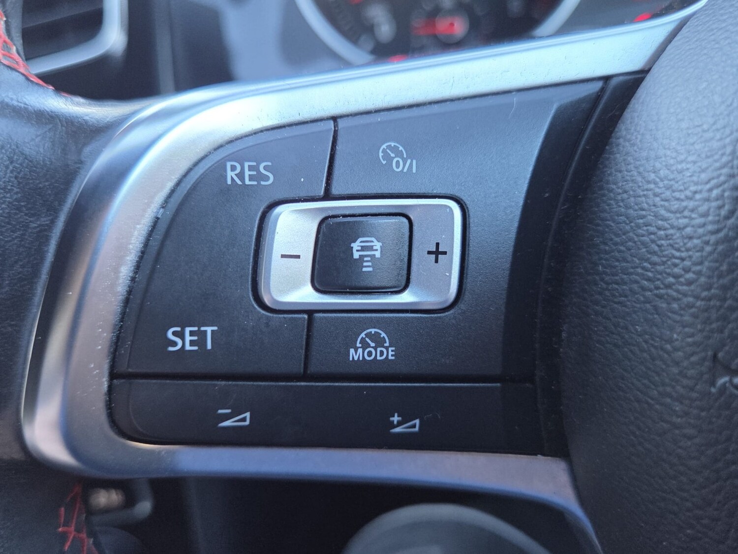 Used Volkswagen Golf 2015 for sale - 77650056: Photo 14