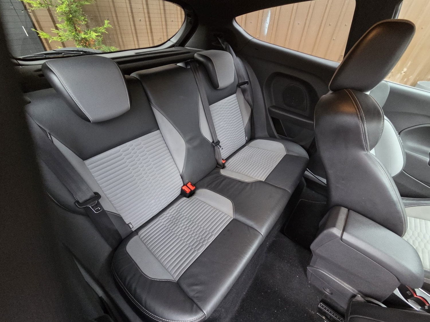 Used Ford Fiesta 2014 for sale - 77494901: Photo 15