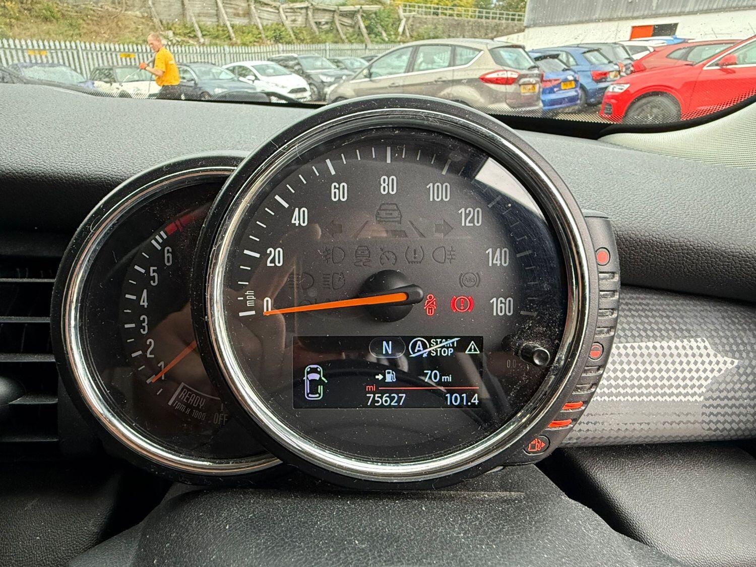 Used MINI Hatch 2015 for sale - 76174116: Photo 11