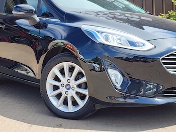 Used Ford Fiesta 2017 for sale - 78852651: Photo