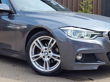 Used BMW 3 Series 2018 for sale - 79211501: Photo