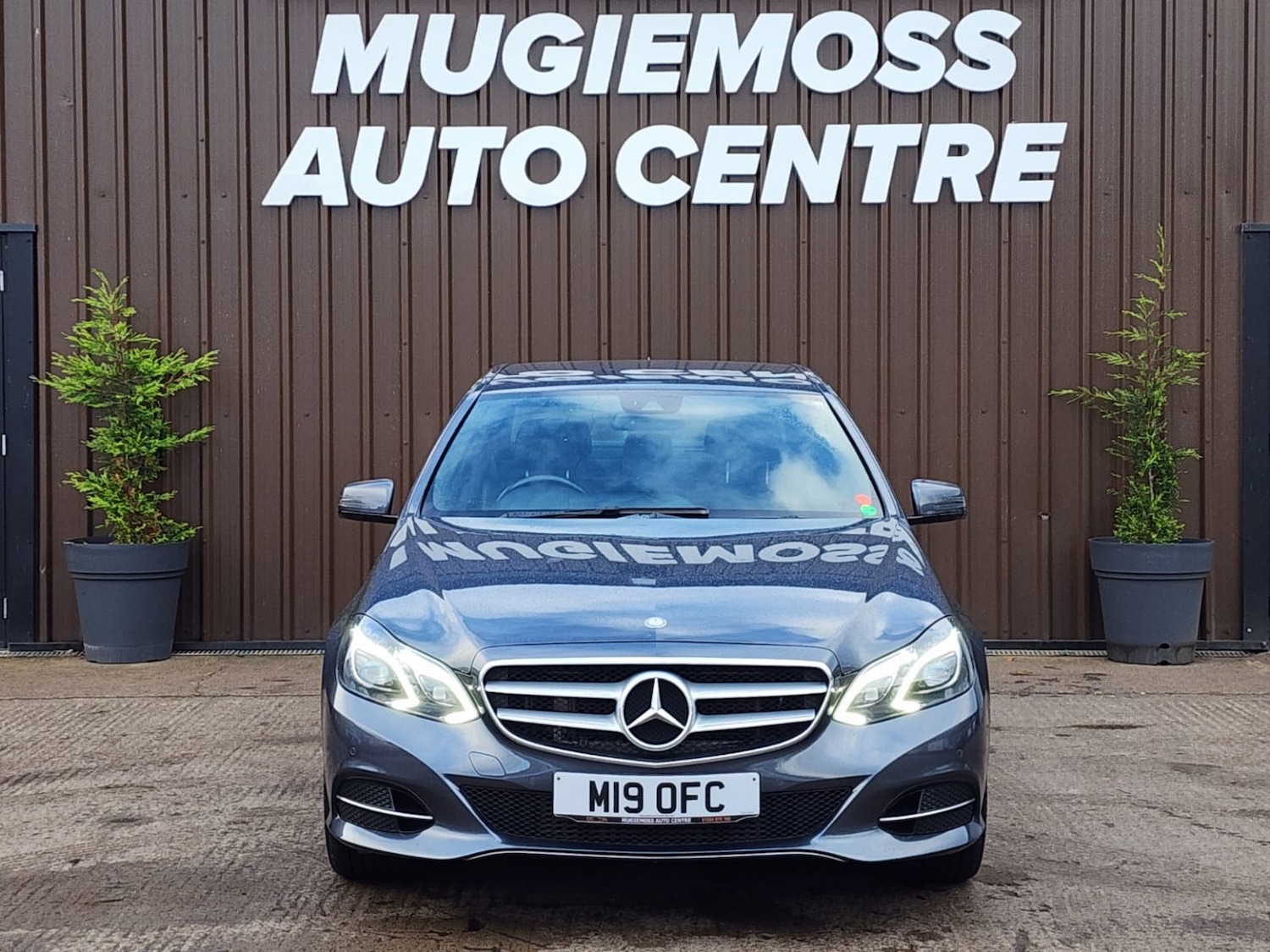 Used Mercedes-Benz E Class 2015 for sale - 76591554: Photo 3