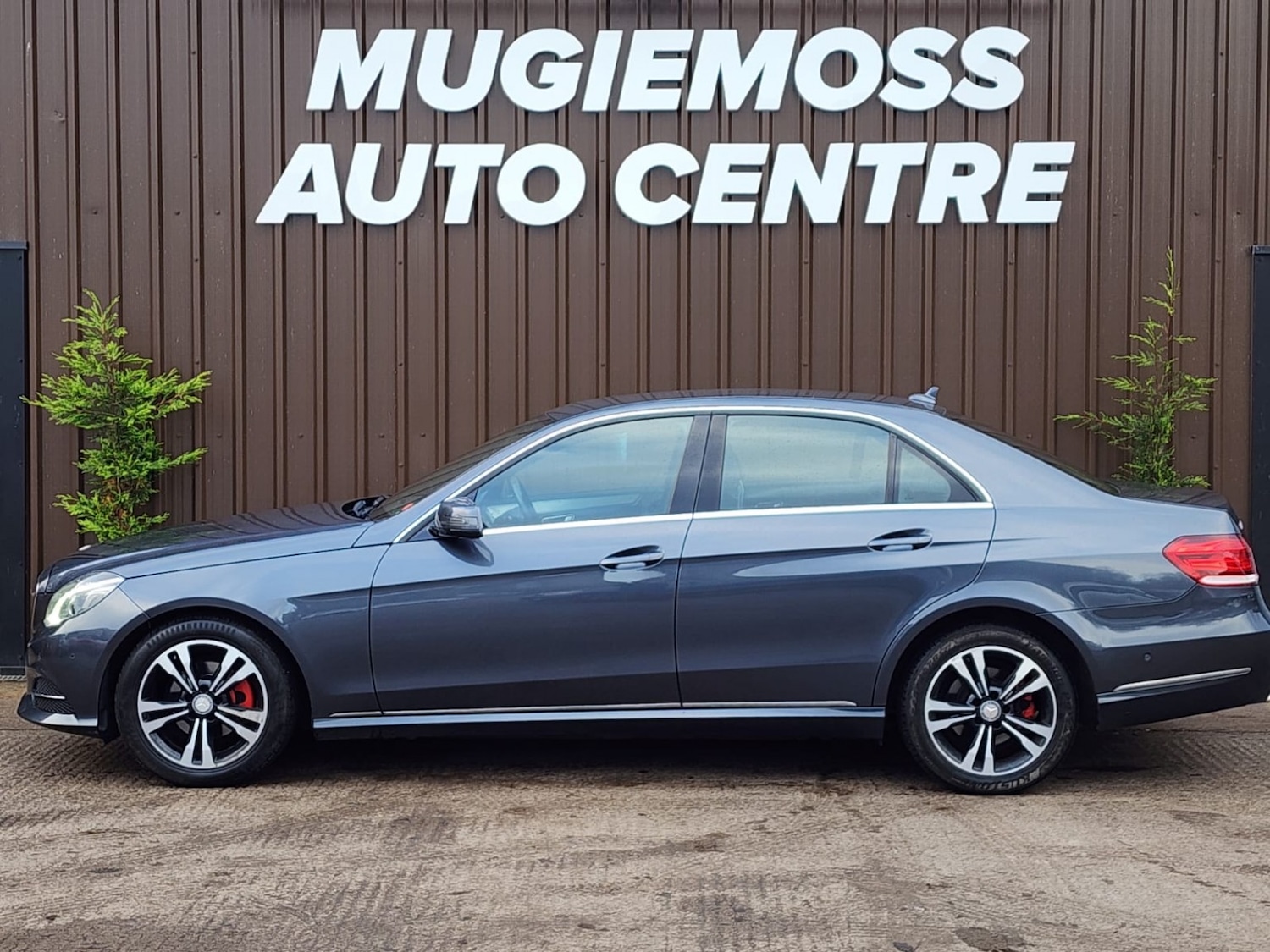 Used Mercedes-Benz E Class 2015 for sale - 76591554: Photo 4