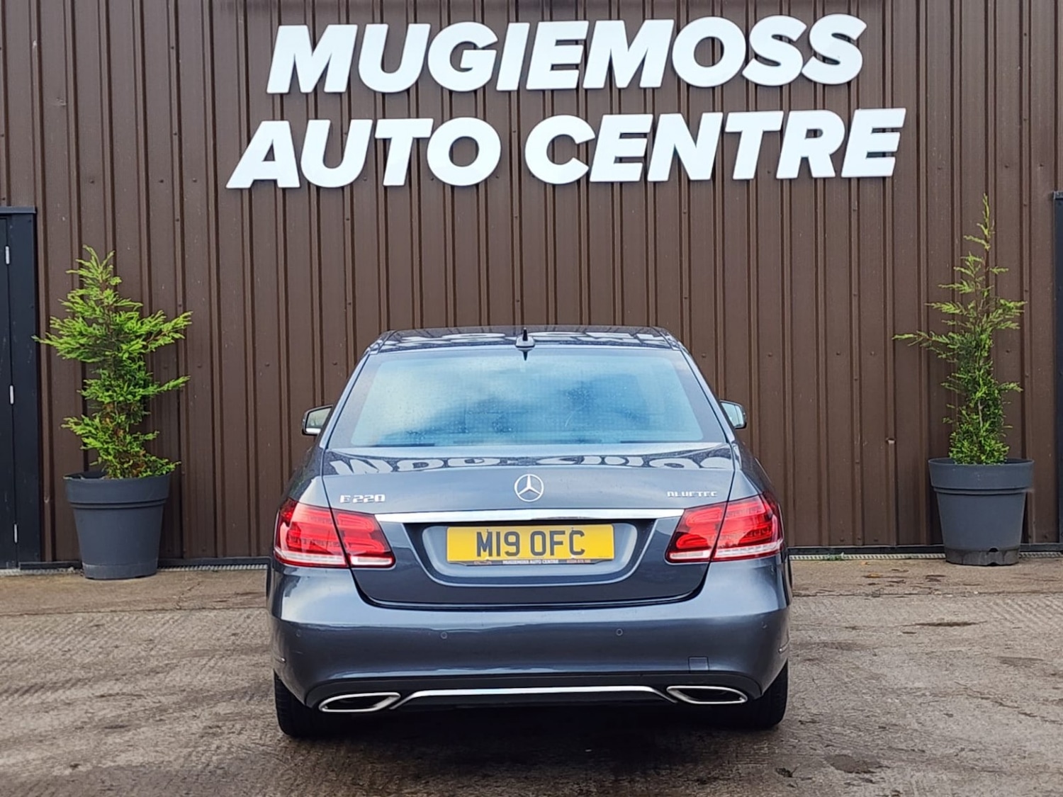 Used Mercedes-Benz E Class 2015 for sale - 76591554: Photo 5