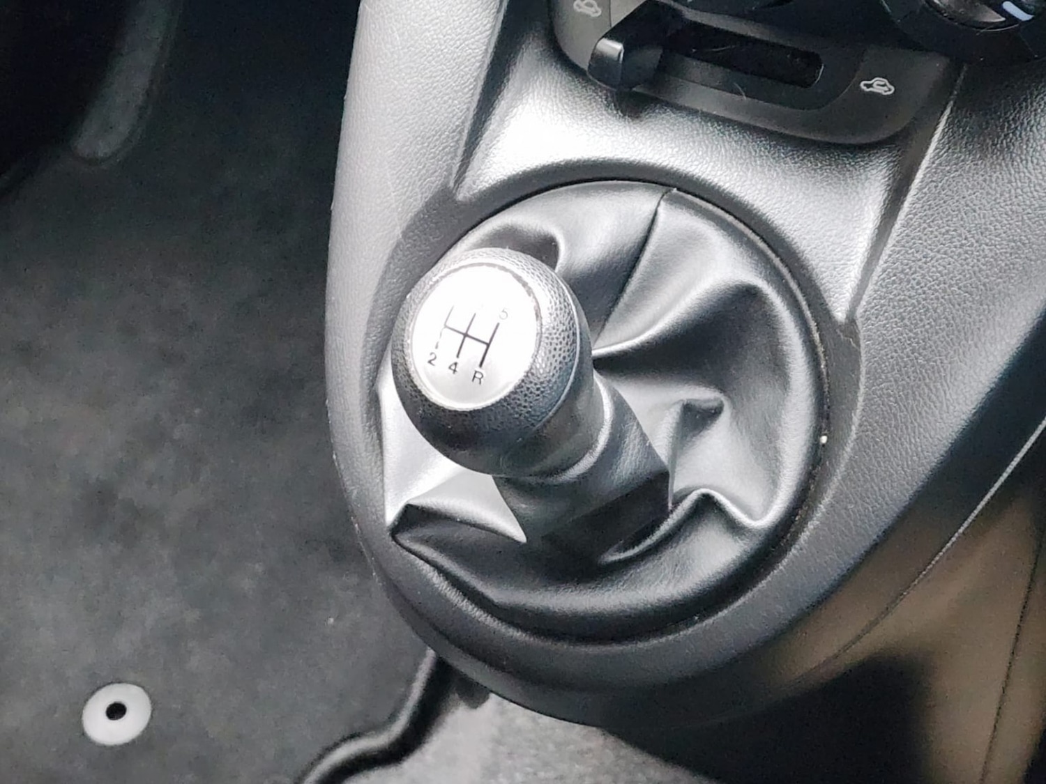 Used Mazda Mazda2 2015 for sale - 76631591: Photo 13