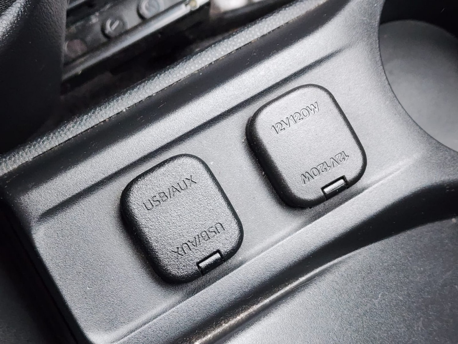 Used Mazda Mazda2 2015 for sale - 76631591: Photo 14