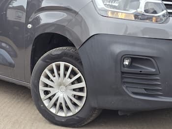 Used Citroen Berlingo 2021 for sale - 79725240: Photo