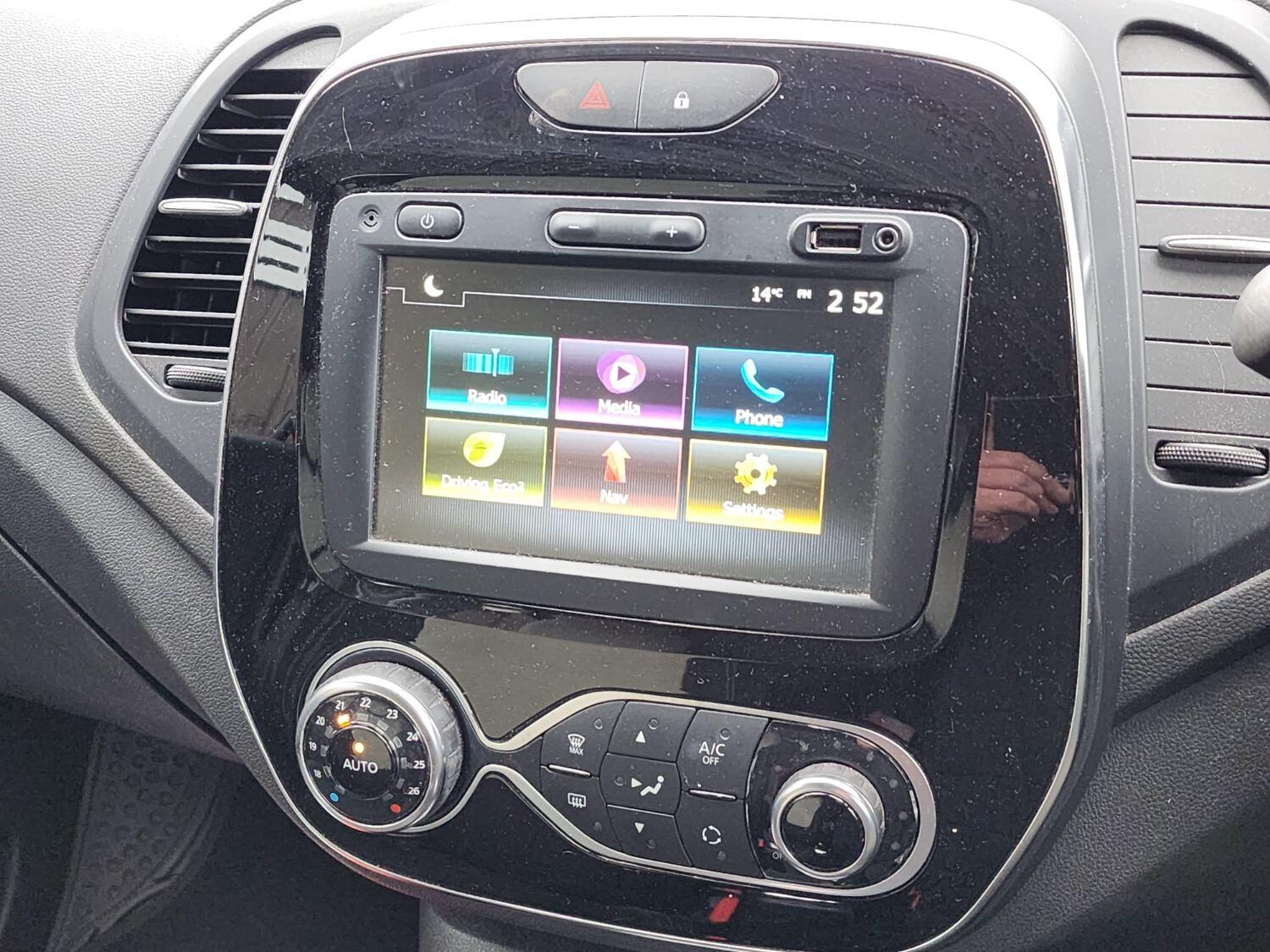 Used Renault Captur 2018 for sale - 76120366: Photo 11