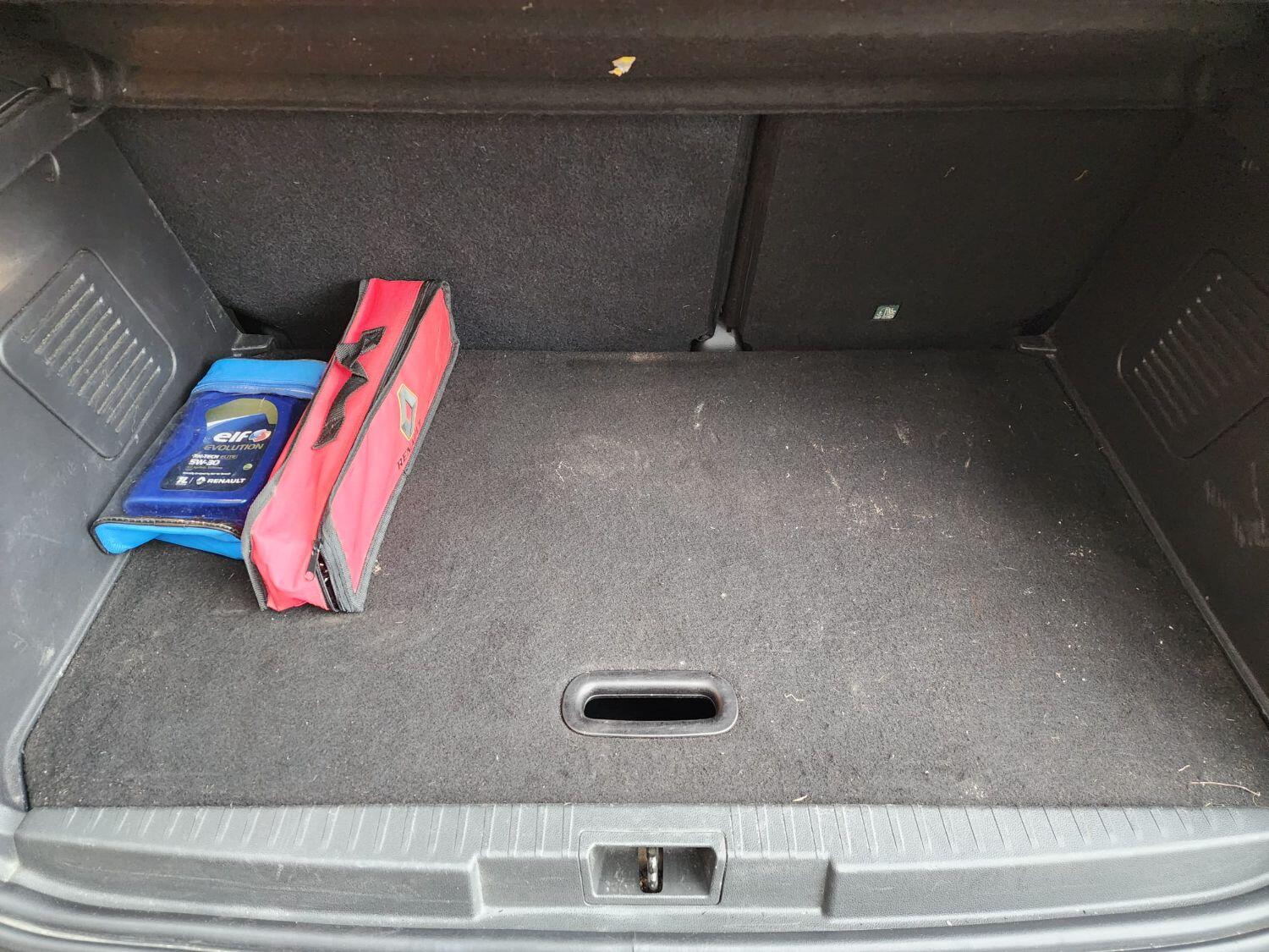 Used Renault Captur 2018 for sale - 76120366: Photo 21