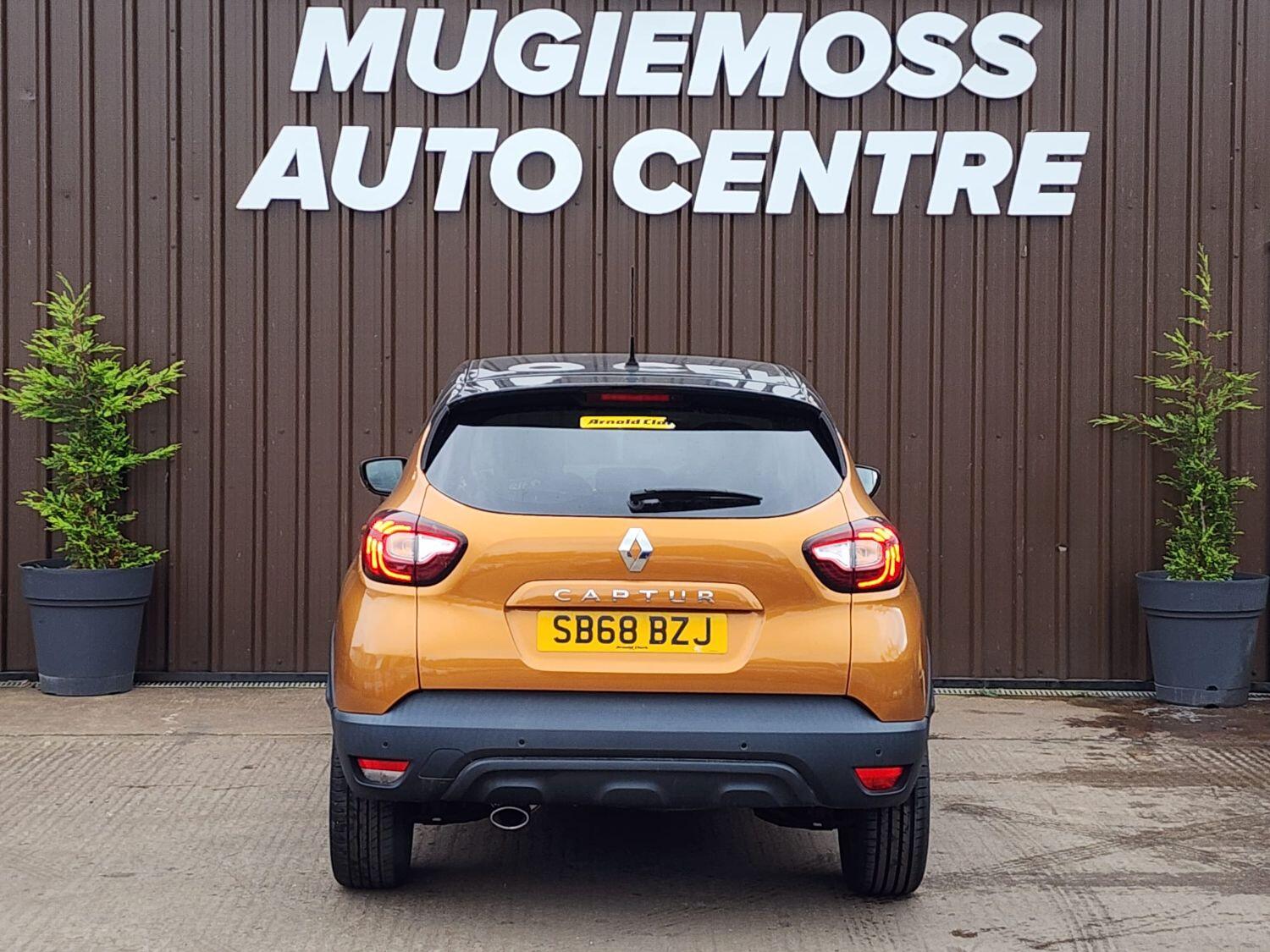 Used Renault Captur 2018 for sale - 76120366: Photo 5