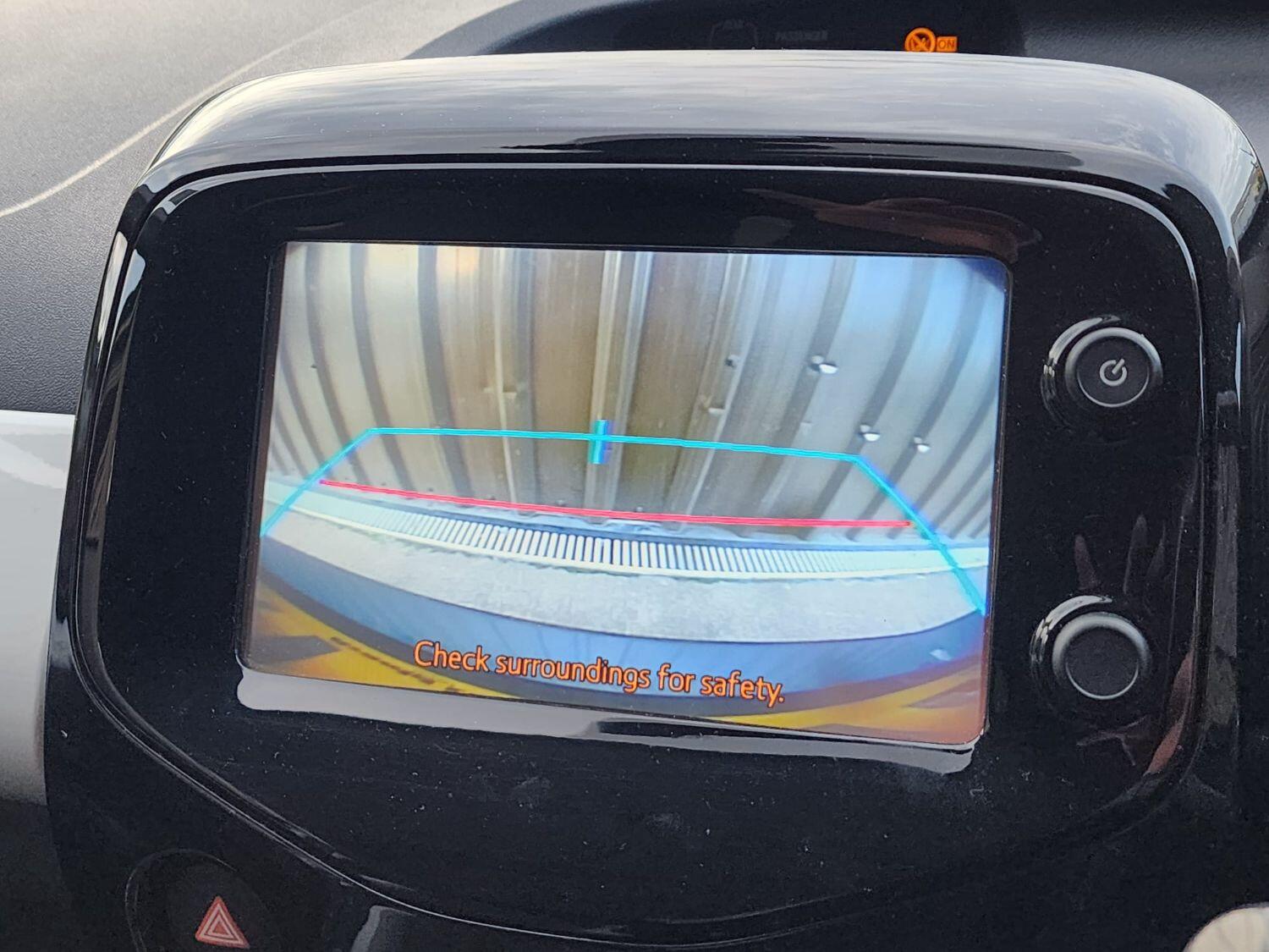 Used Toyota AYGO 2017 for sale - 76211892: Photo 13