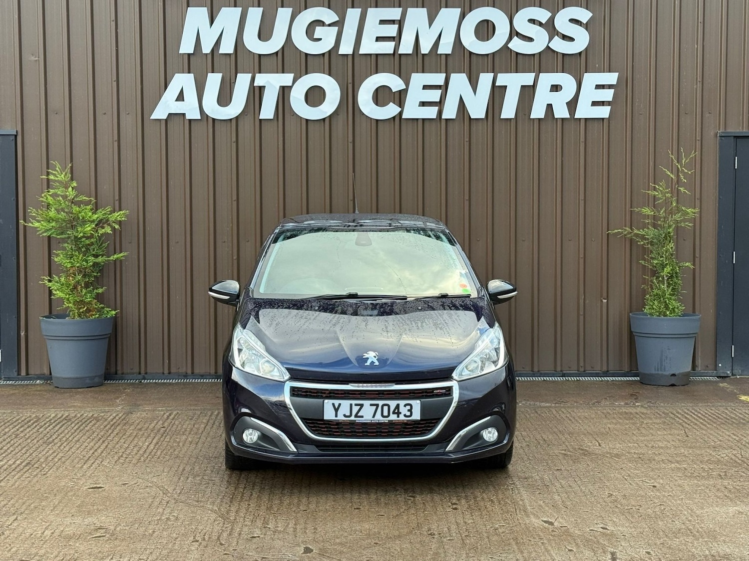 Used Peugeot 208 2016 for sale - 76863885: Photo 3