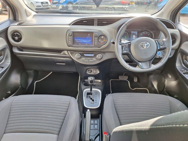 Used Toyota Yaris 2019 for sale - 75686101: Photo 7