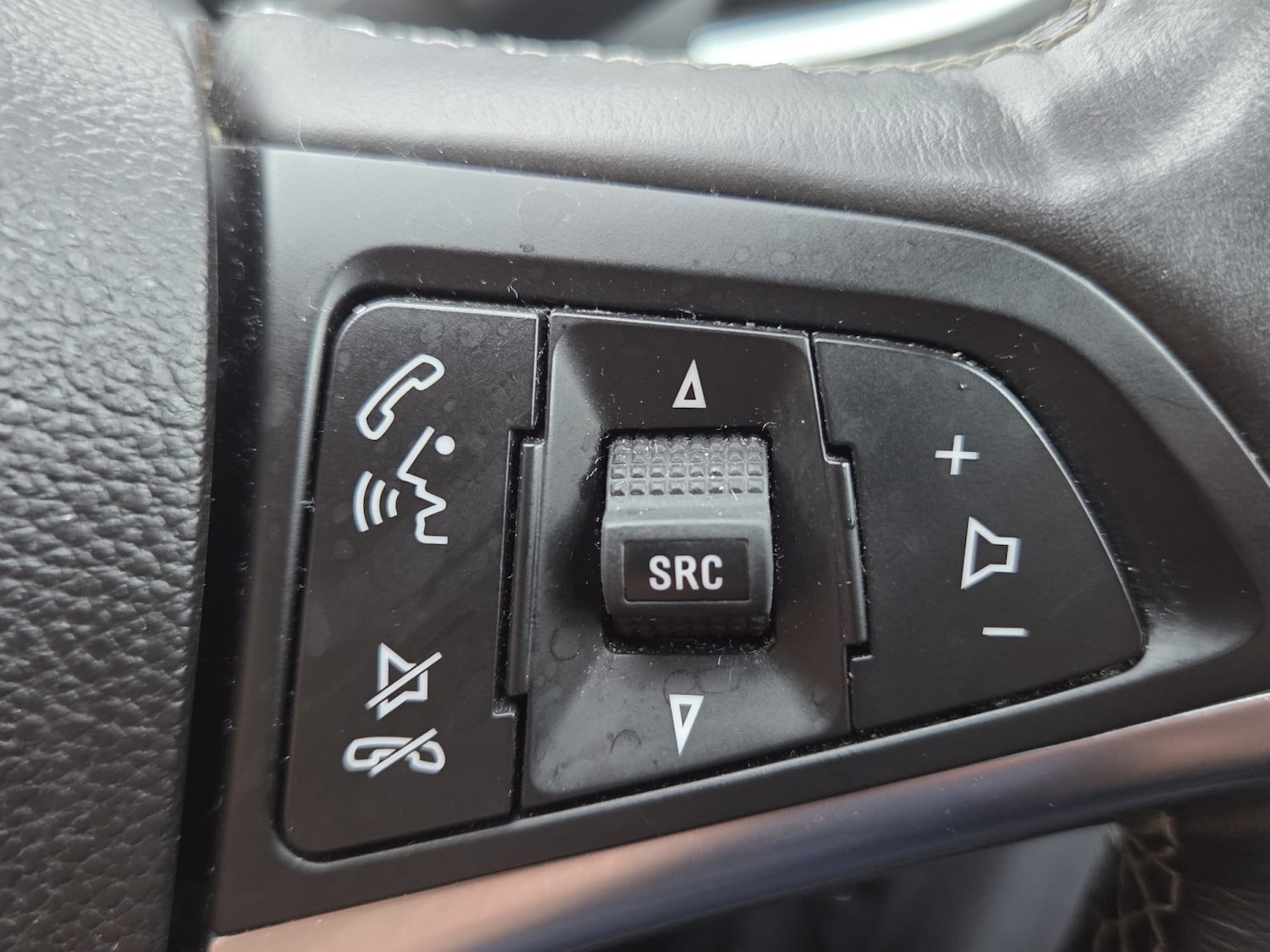 Used Vauxhall Mokka X 2017 for sale - 77721277: Photo 14