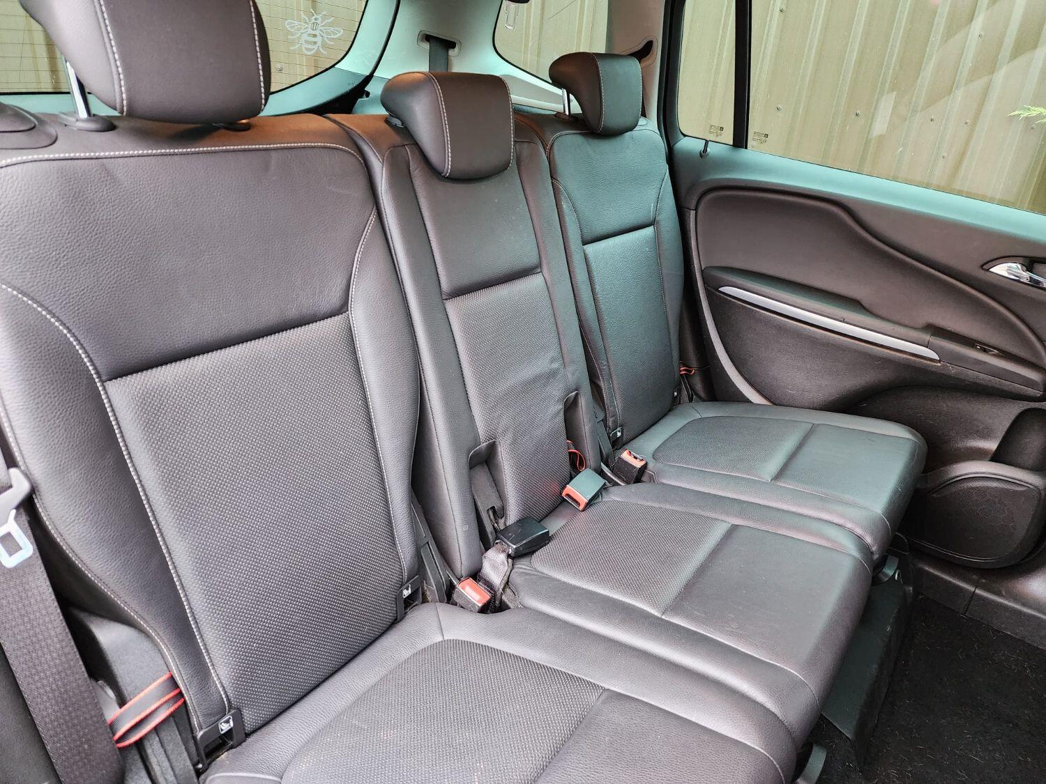 Used Vauxhall Zafira Tourer 2018 for sale - 76174060: Photo 18