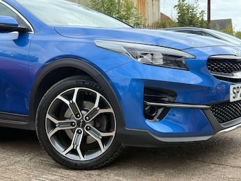 Used Kia XCeed 2022 for sale - 76082753: Photo 2
