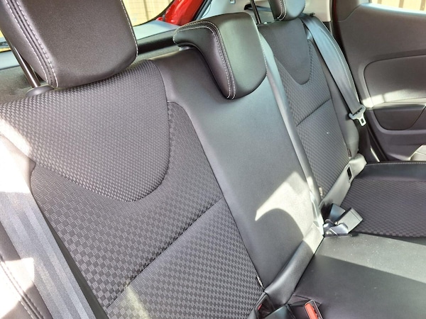 Used Renault Clio 2018 for sale - 74983987: Photo 11